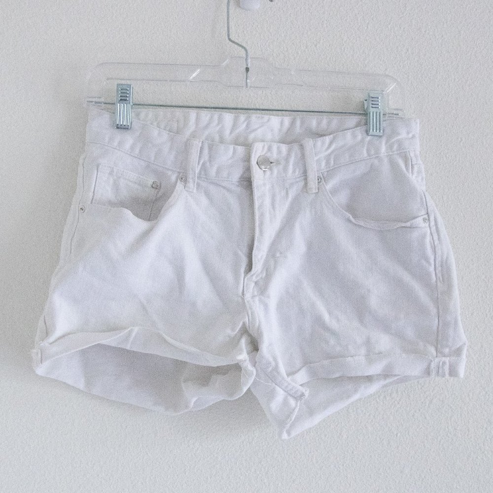 H&M &Denim White Cutoff Shorts 34
